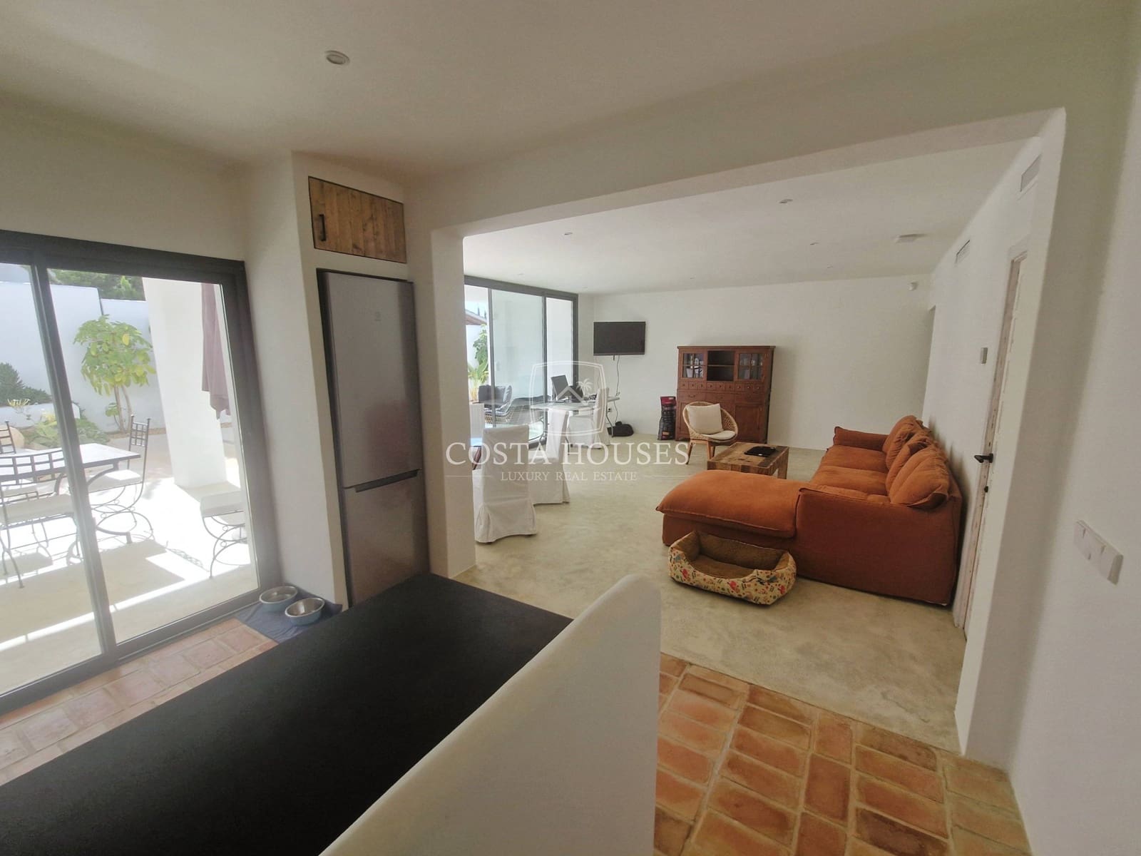 5 bedroom Villa for sale in Moraira with pool garage - € 2,490,000 (Ref: 8864026)