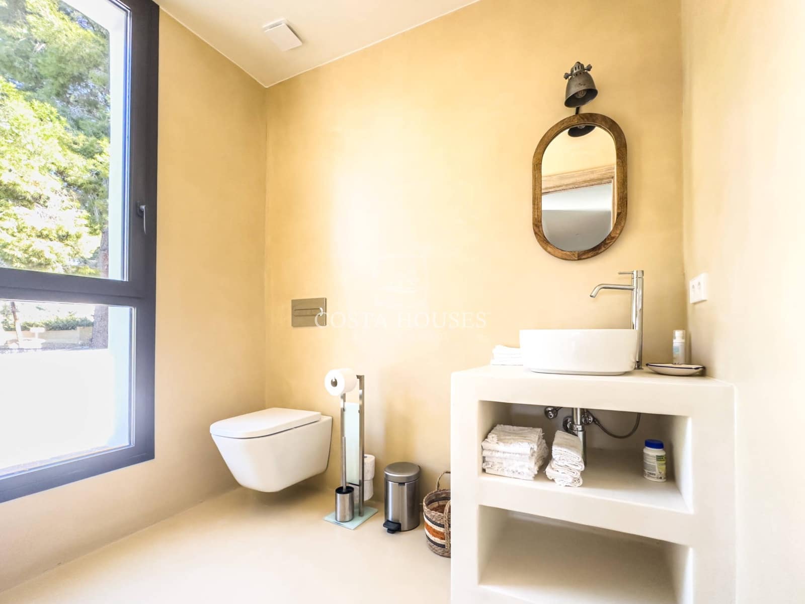 5 bedroom Villa for sale in Moraira with pool garage - € 2,490,000 (Ref: 8864026)