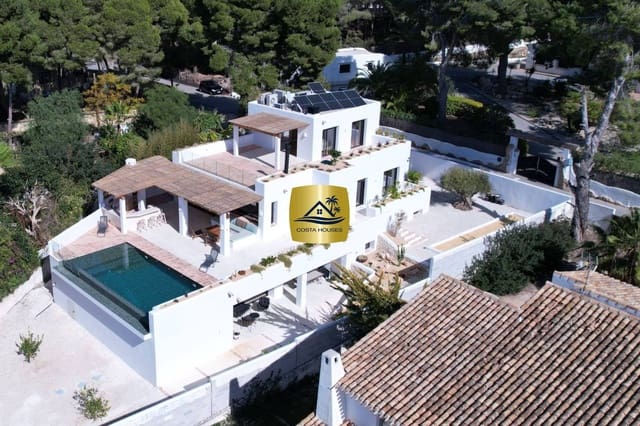 5 slaapkamer Villa te koop in Moraira, Teulada-Moraira met zwembad garage - € 2.490.000 (Ref: 8864026)