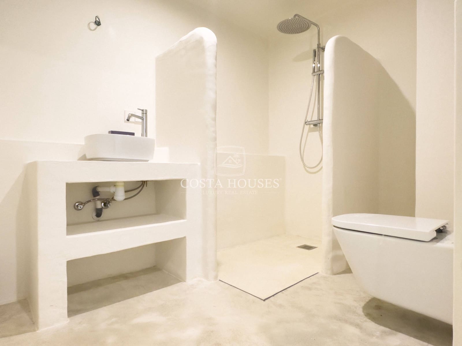 5 bedroom Villa for sale in Moraira with pool garage - € 2,490,000 (Ref: 8864026)