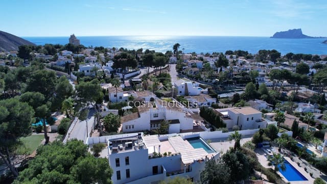 5 slaapkamer Villa te koop in Moraira, Teulada-Moraira met zwembad garage - € 2.490.000 (Ref: 8864026)