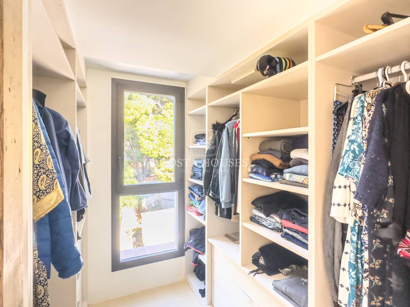 5 bedroom Villa for sale in Moraira with pool garage - € 2,490,000 (Ref: 8864026)