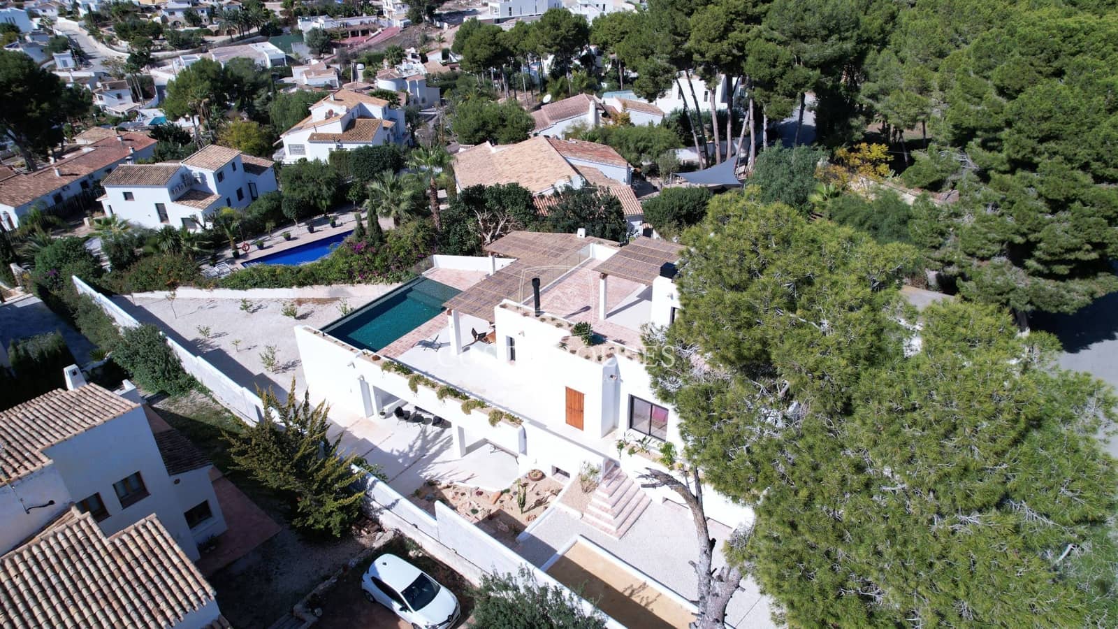5 bedroom Villa for sale in Moraira with pool garage - € 2,490,000 (Ref: 8864026)