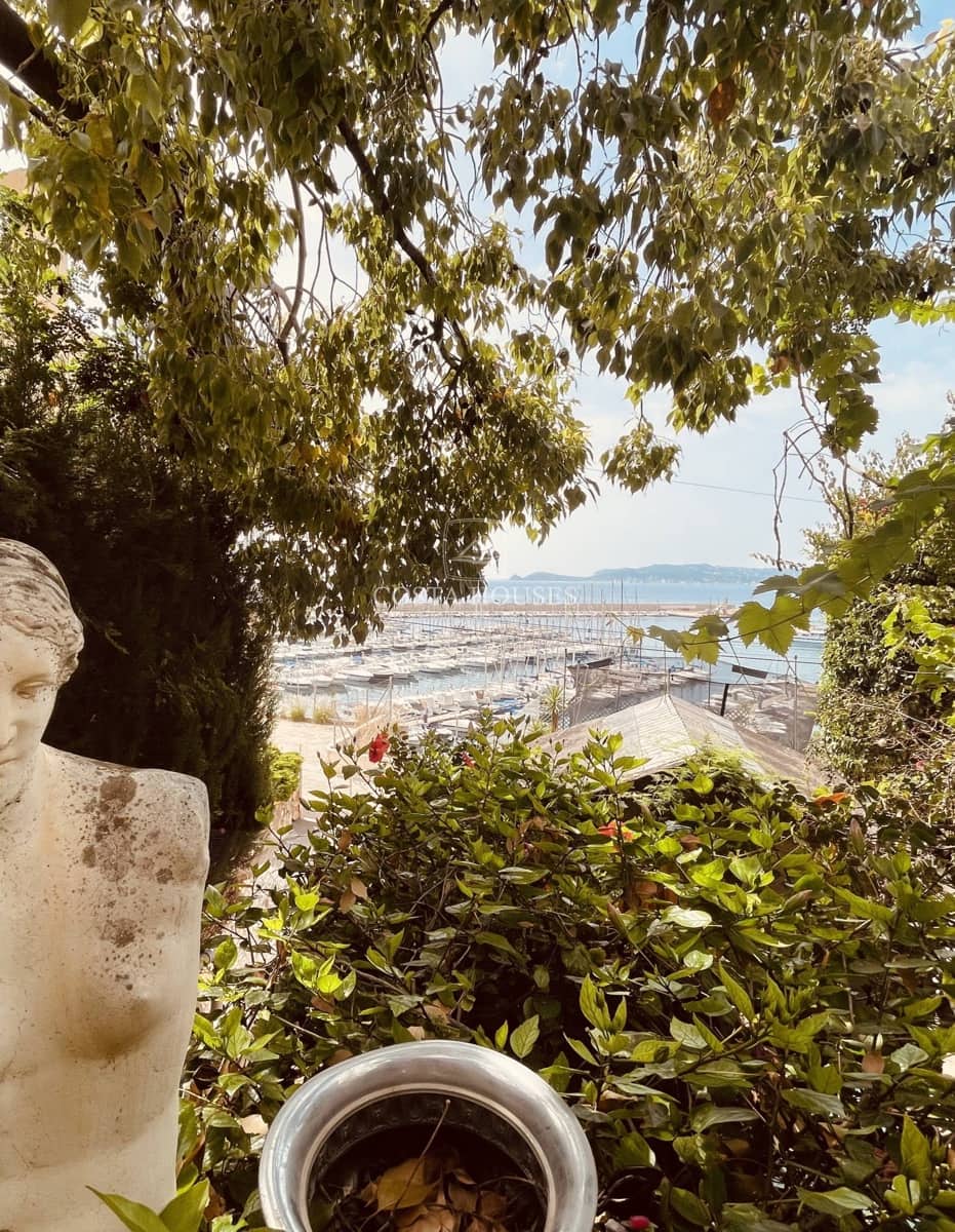 4 soveværelse Villa til salg i Javea / Xabia med swimmingpool - € 2.680.000 (Ref: 8864029)