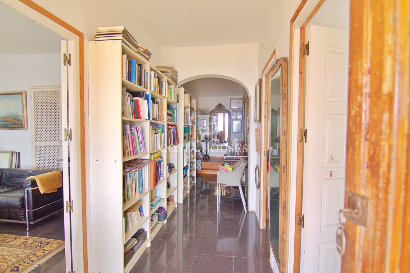 4 soveværelse Villa til salg i Javea / Xabia med swimmingpool - € 2.680.000 (Ref: 8864029)