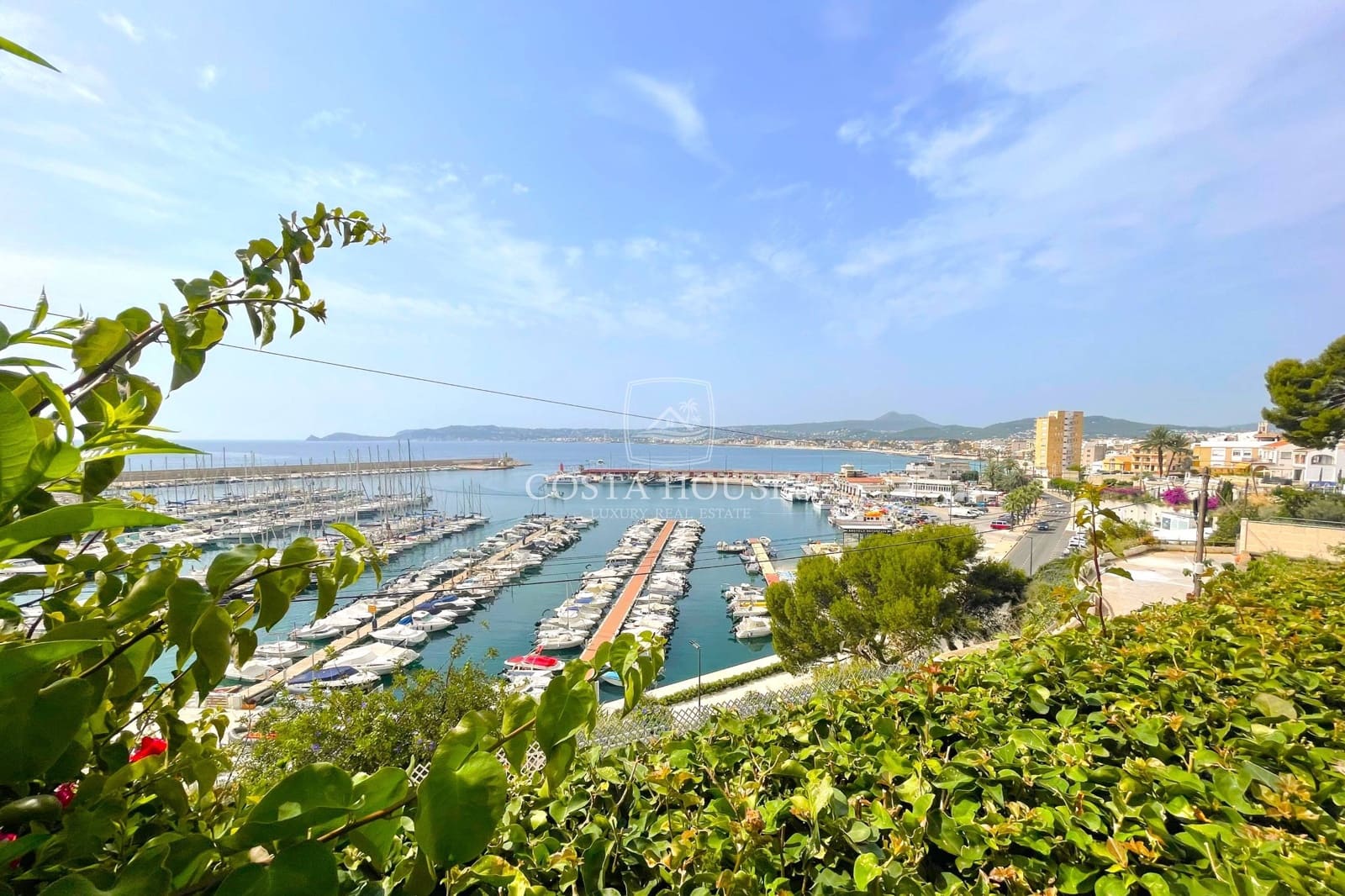 4 soveværelse Villa til salg i Javea / Xabia med swimmingpool - € 2.680.000 (Ref: 8864029)