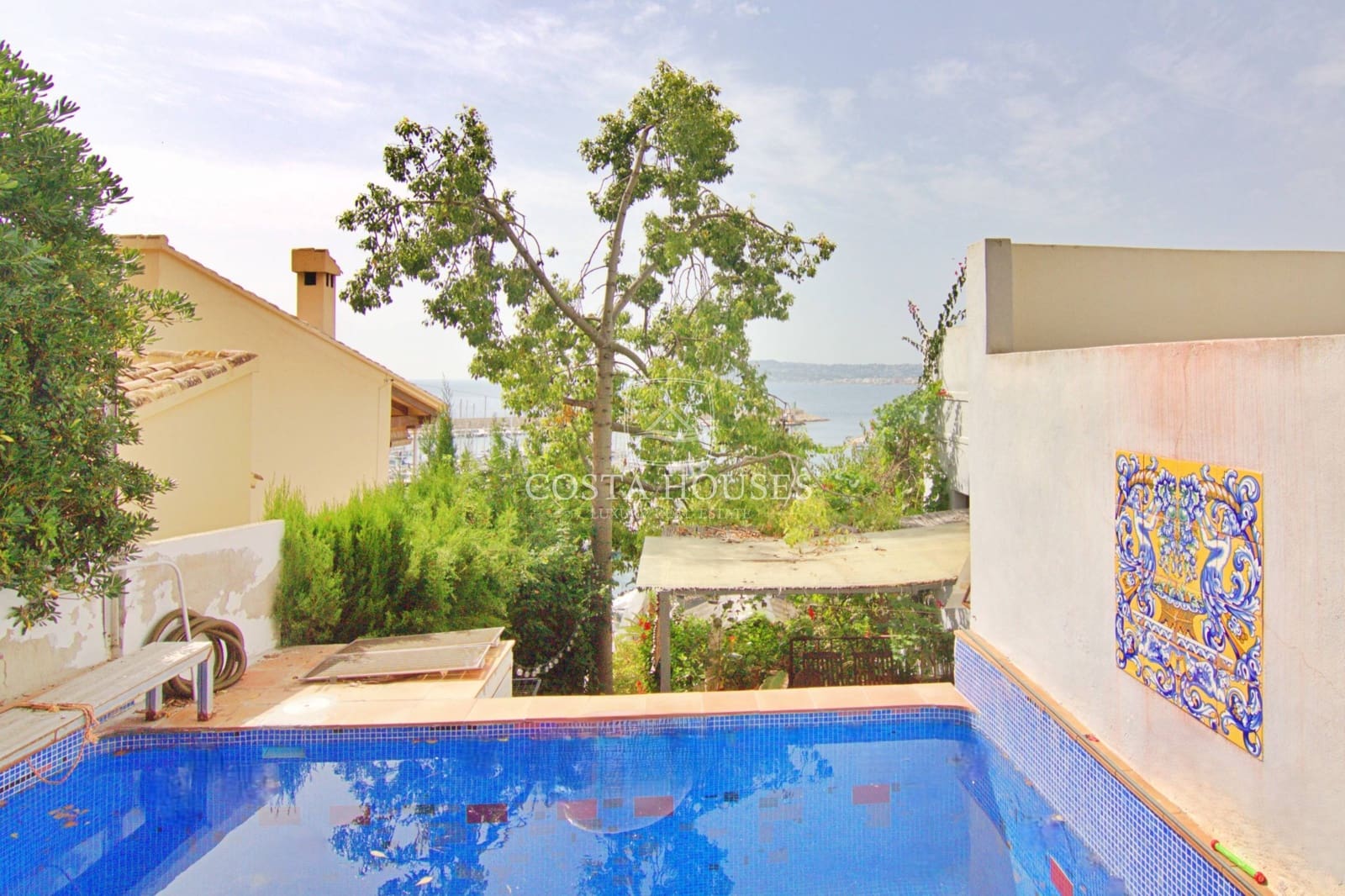4 soveværelse Villa til salg i Javea / Xabia med swimmingpool - € 2.680.000 (Ref: 8864029)
