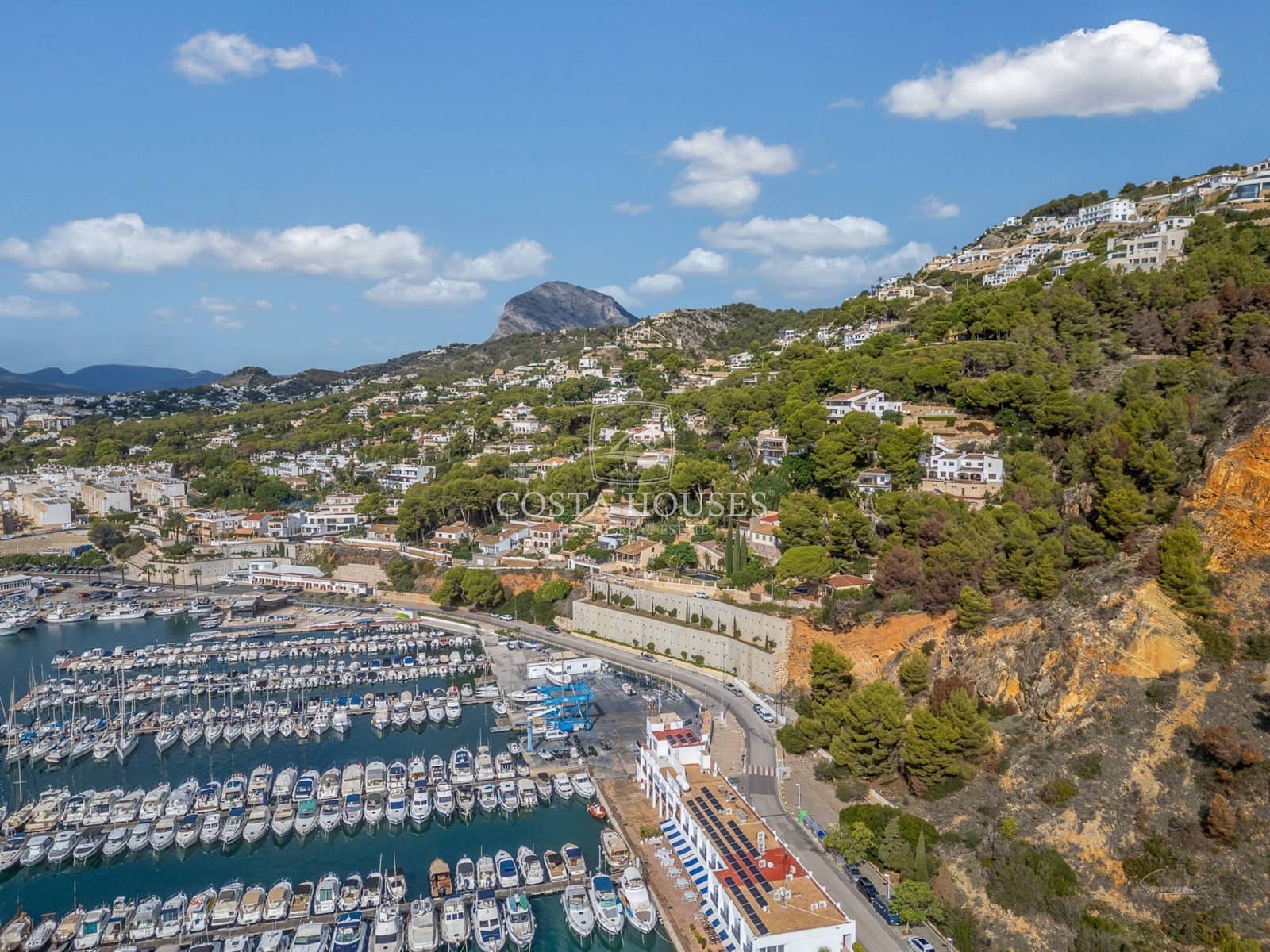 4 soveværelse Villa til salg i Javea / Xabia med swimmingpool - € 2.680.000 (Ref: 8864029)