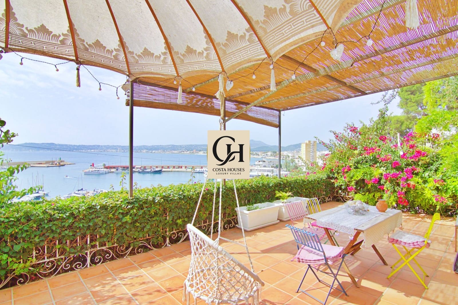 4 makuuhuone Huvila myytävänä paikassa Javea / Xabia mukana uima-altaan - 2 595 000 € (Ref: 8864029)