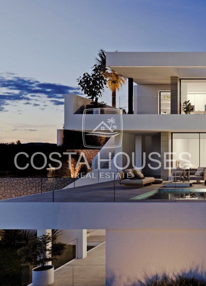 4 chambre Villa/Maison à vendre à Cumbre del Sol avec piscine garage - 2 802 000 € (Ref: 8864030)