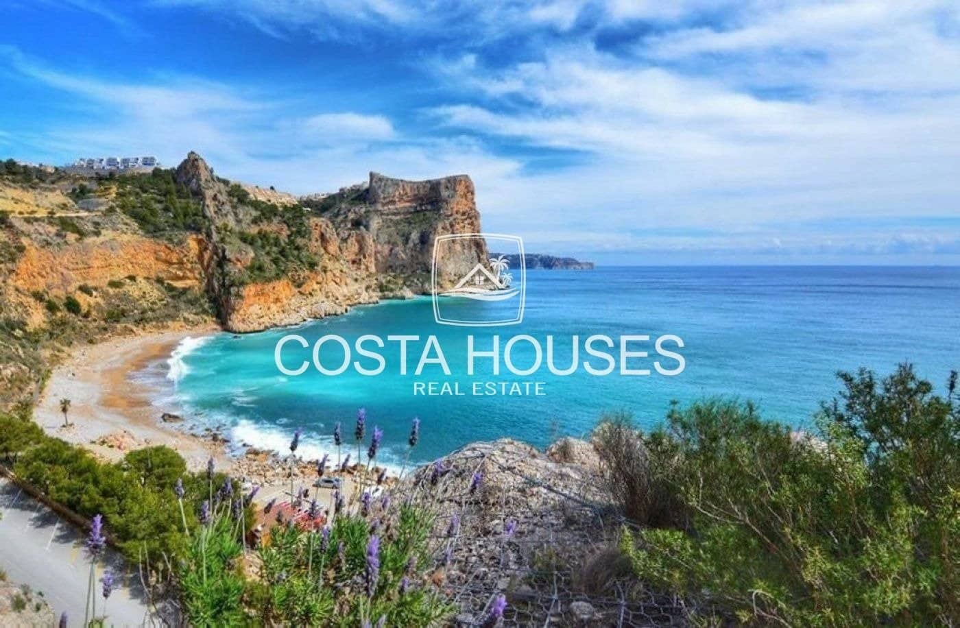 4 chambre Villa/Maison à vendre à Cumbre del Sol avec piscine garage - 2 802 000 € (Ref: 8864030)