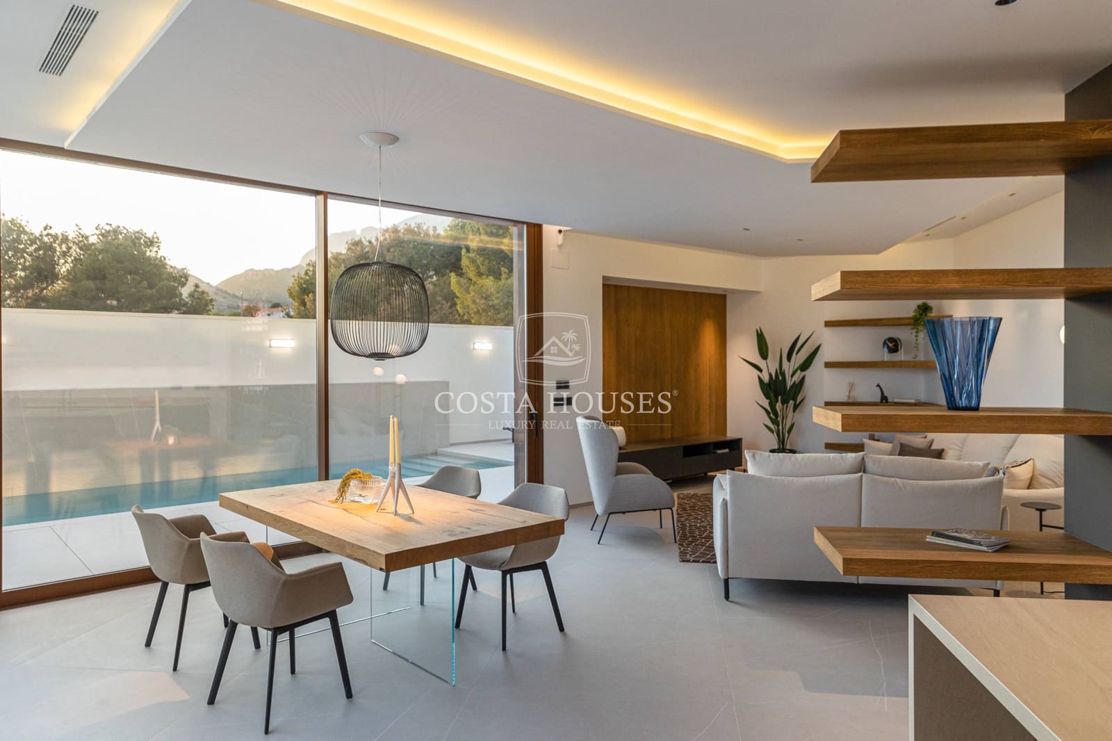 5 Zimmer Villa zu verkaufen in Benidorm mit Pool Garage - 2.825.000 € (Ref: 8864031)