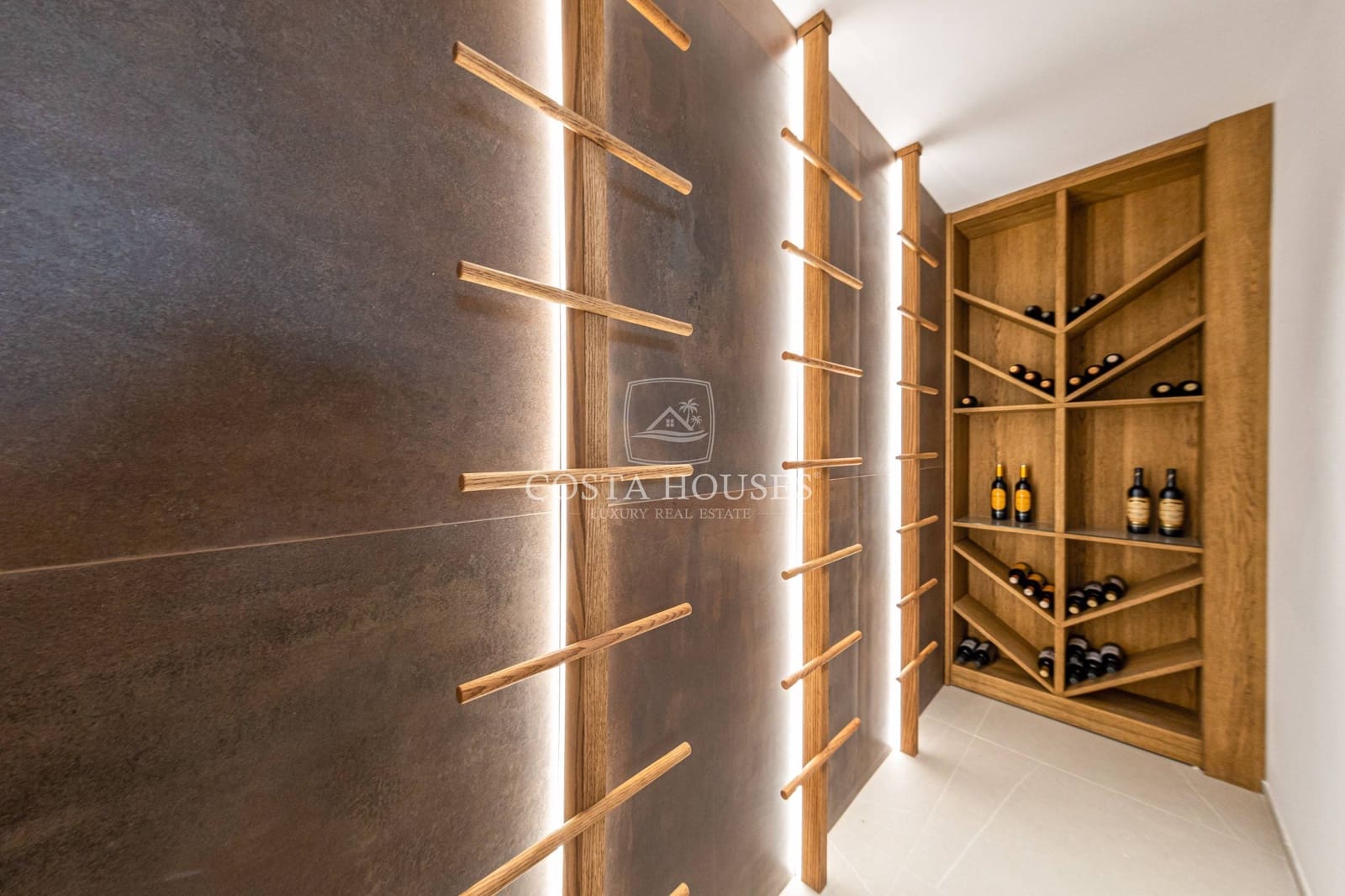 5 Zimmer Villa zu verkaufen in Benidorm mit Pool Garage - 2.825.000 € (Ref: 8864031)