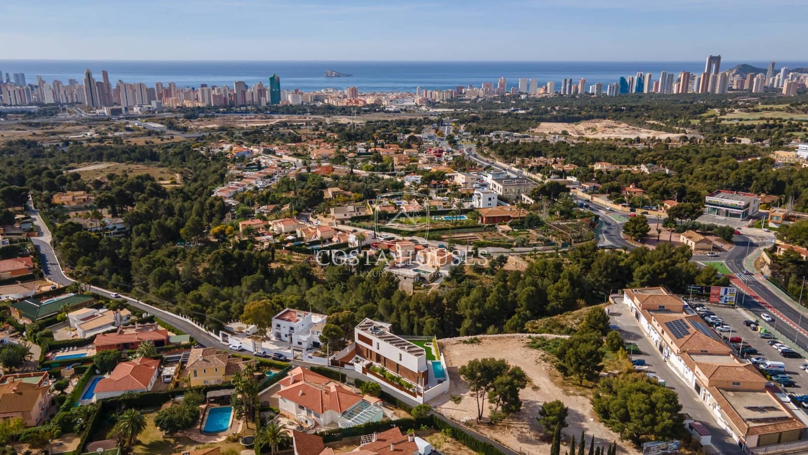 5 Zimmer Villa zu verkaufen in Benidorm mit Pool Garage - 2.825.000 € (Ref: 8864031)