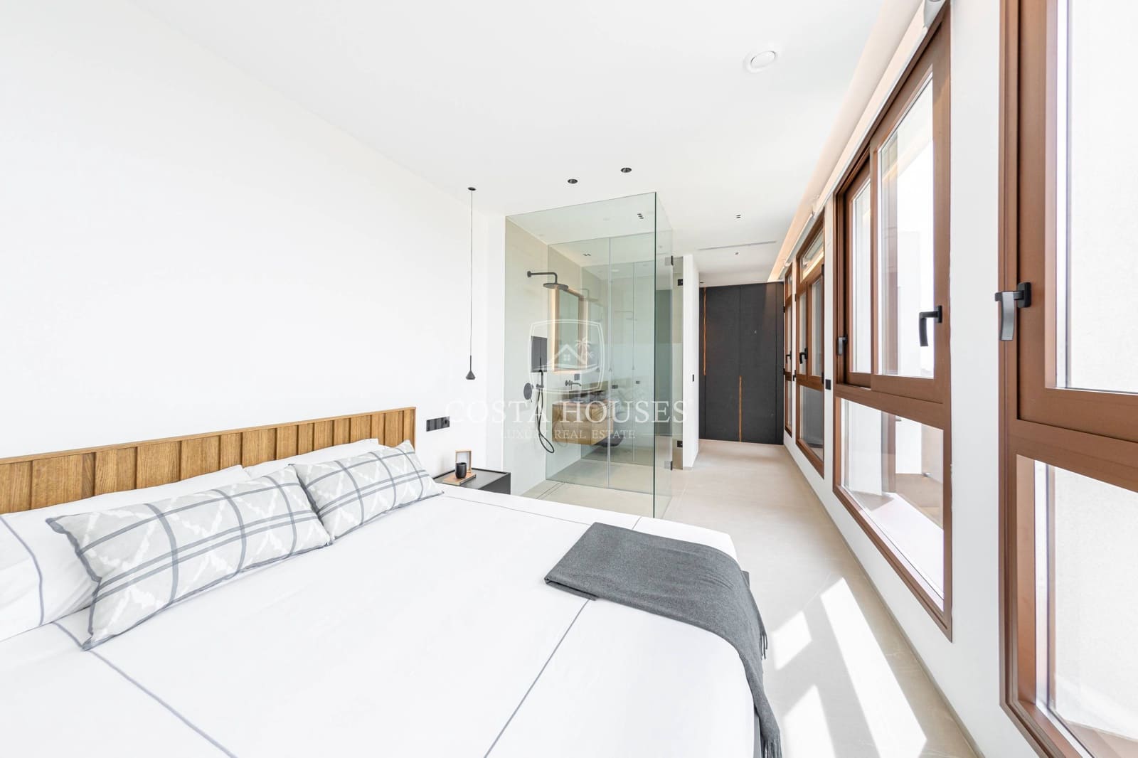 5 Zimmer Villa zu verkaufen in Benidorm mit Pool Garage - 2.825.000 € (Ref: 8864031)