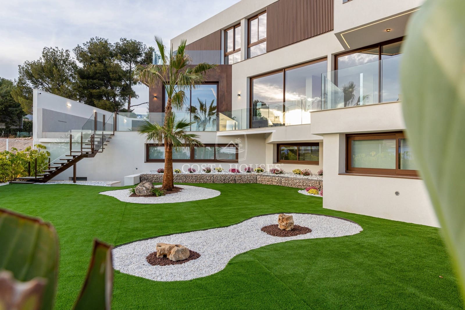 5 Zimmer Villa zu verkaufen in Benidorm mit Pool Garage - 2.825.000 € (Ref: 8864031)