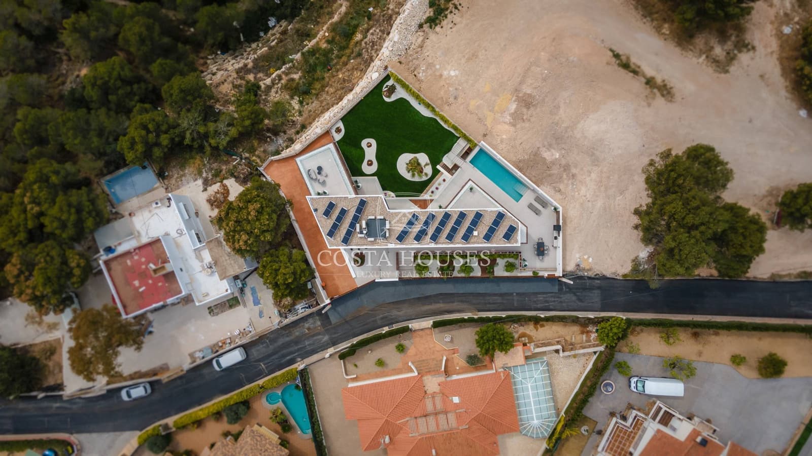 5 Zimmer Villa zu verkaufen in Benidorm mit Pool Garage - 2.825.000 € (Ref: 8864031)