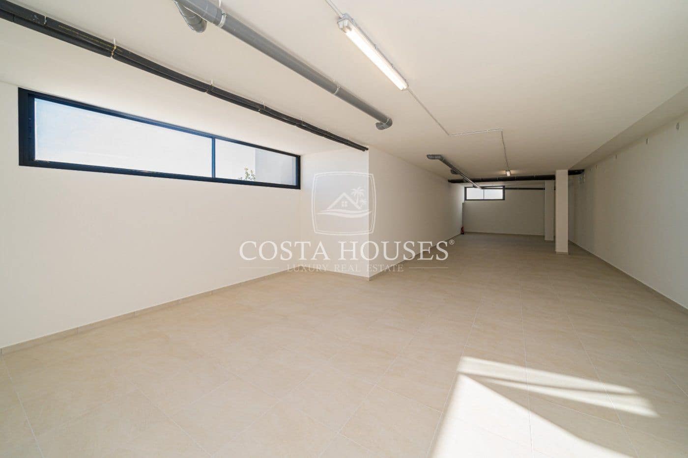 5 soveværelse Villa til salg i Benissa med swimmingpool garage - € 2.900.000 (Ref: 8864032)