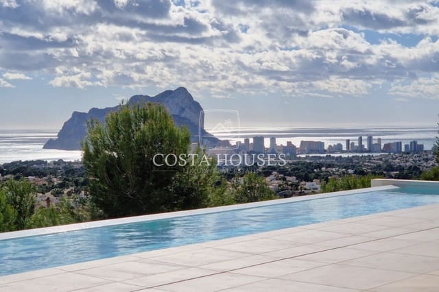 5 bedroom Villa for sale in Benissa with pool garage - € 2,900,000 (Ref: 8864032)
