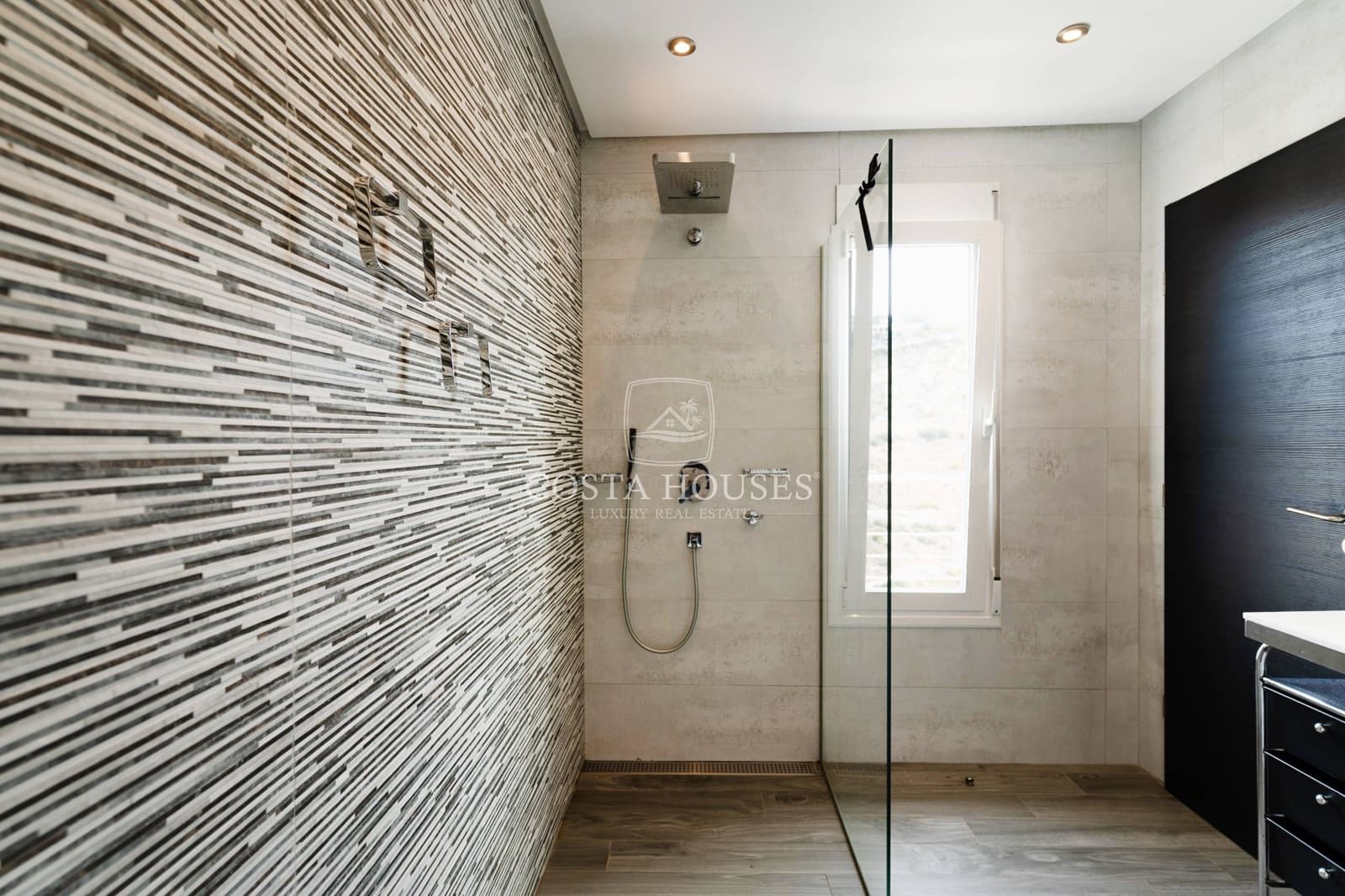 5 soverom Villa til salgs i Javea / Xabia med svømmebasseng garasje - € 3 150 000 (Ref: 8864033)