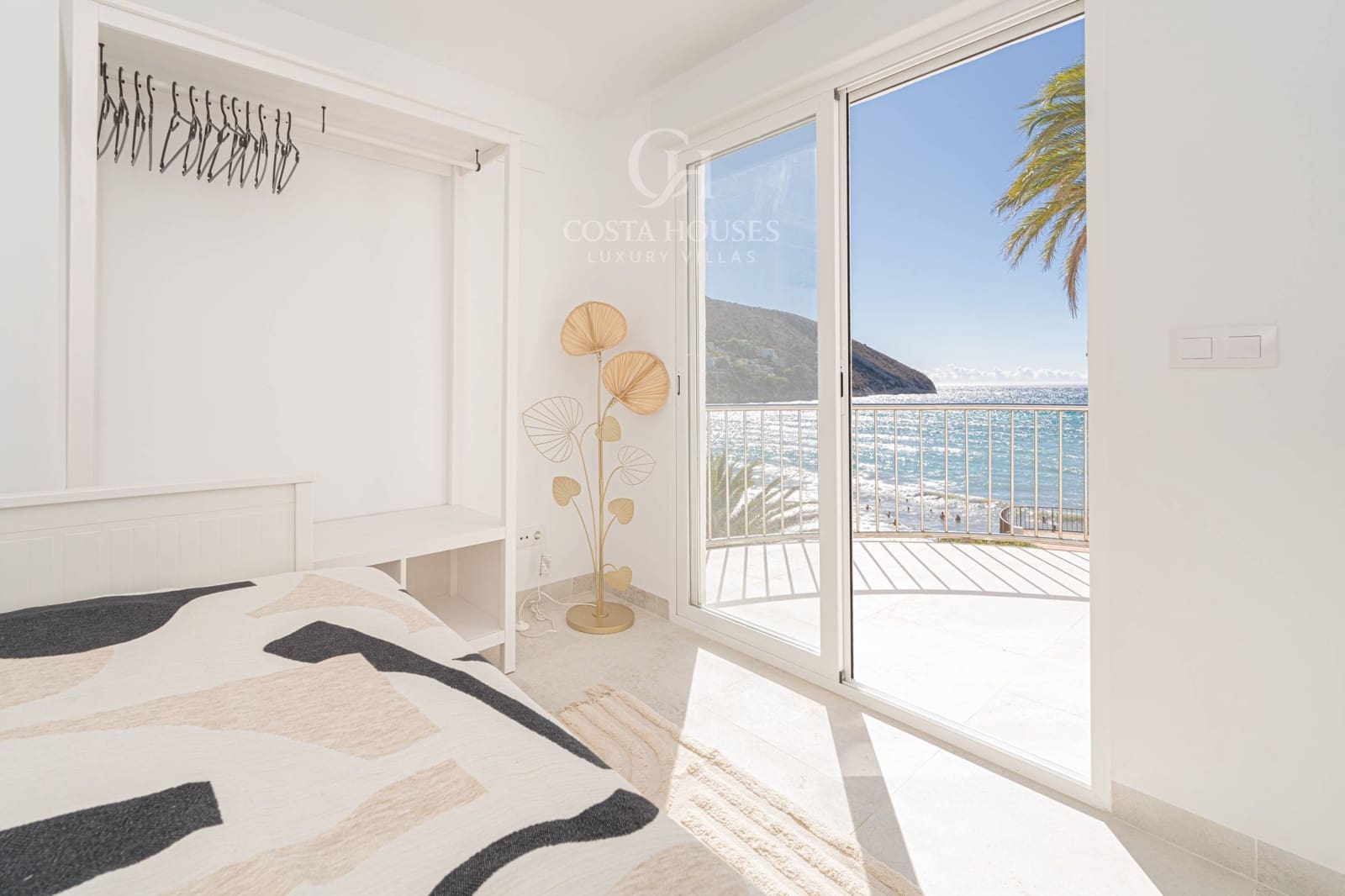 4 slaapkamer Villa te koop in Moraira met garage - € 2.500.000 (Ref: 8864034)