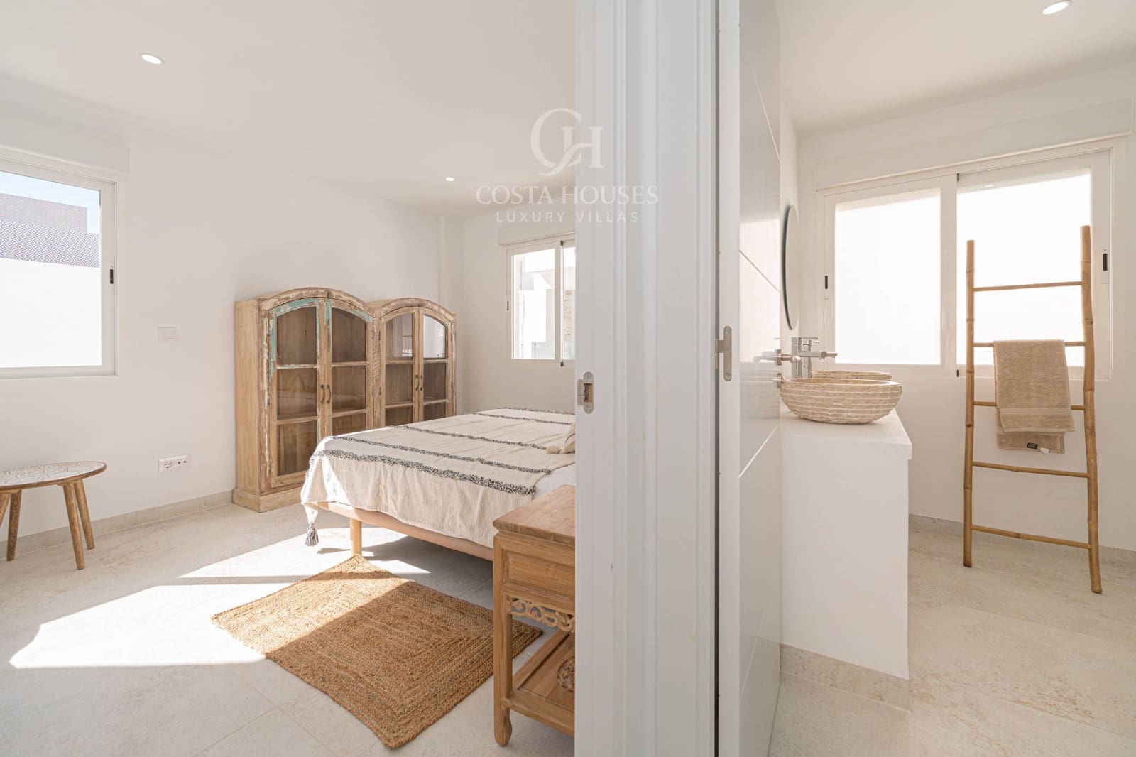 4 slaapkamer Villa te koop in Moraira met garage - € 2.500.000 (Ref: 8864034)