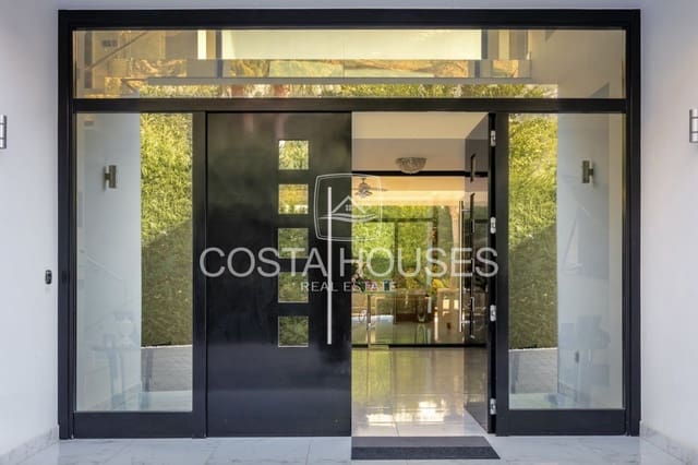 4 bedroom Villa for sale in Montgó - Ermita, Javea / Xàbia with pool garage - € 2,950,000 (Ref: 8864039)