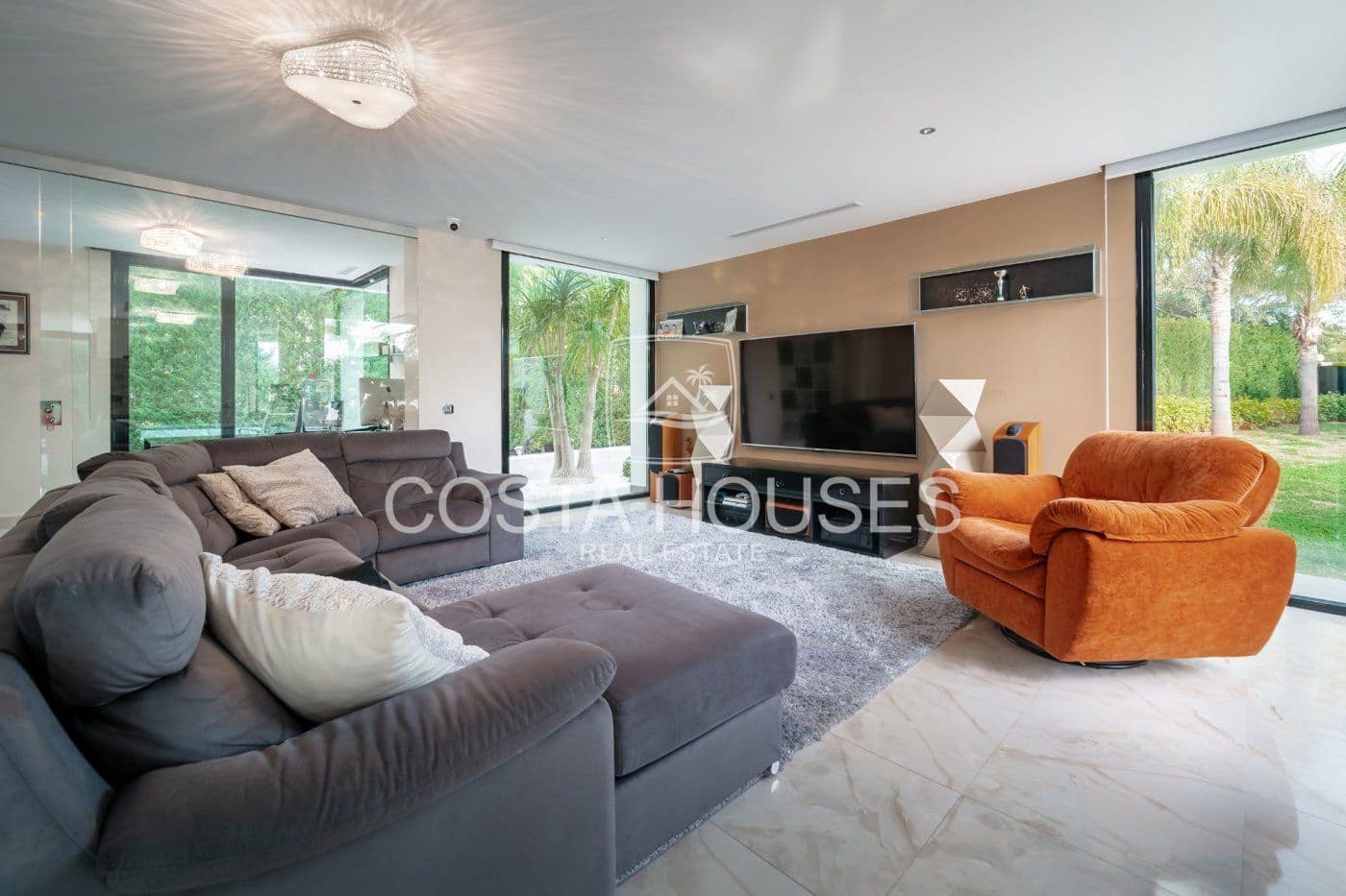 4 makuuhuone Huvila myytävänä paikassa Javea / Xabia mukana uima-altaan 
autotalli - 2 950 000 € (Ref: 8864039)