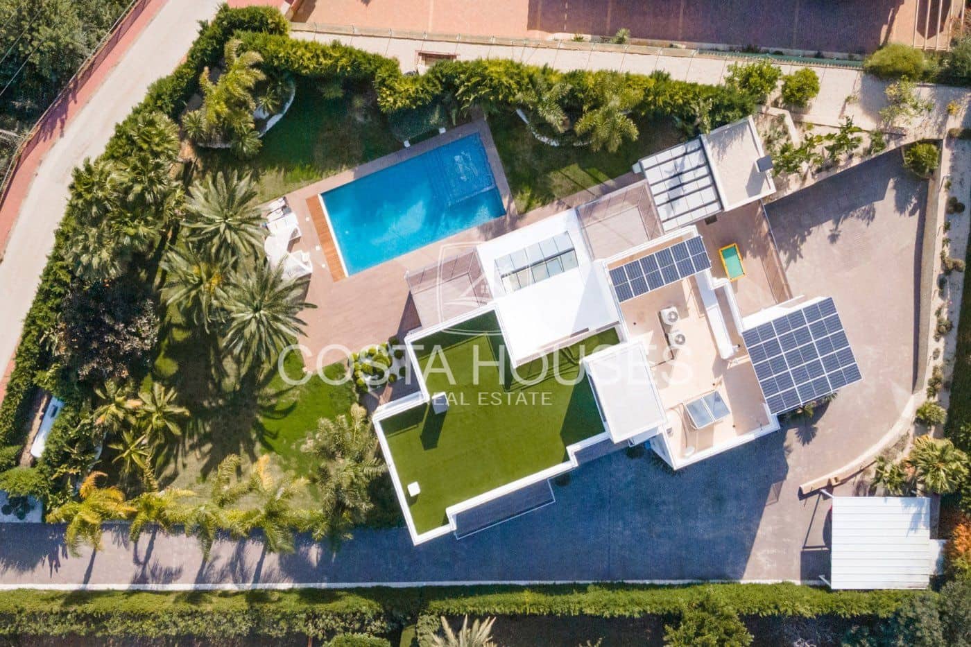 4 makuuhuone Huvila myytävänä paikassa Javea / Xabia mukana uima-altaan 
autotalli - 2 950 000 € (Ref: 8864039)