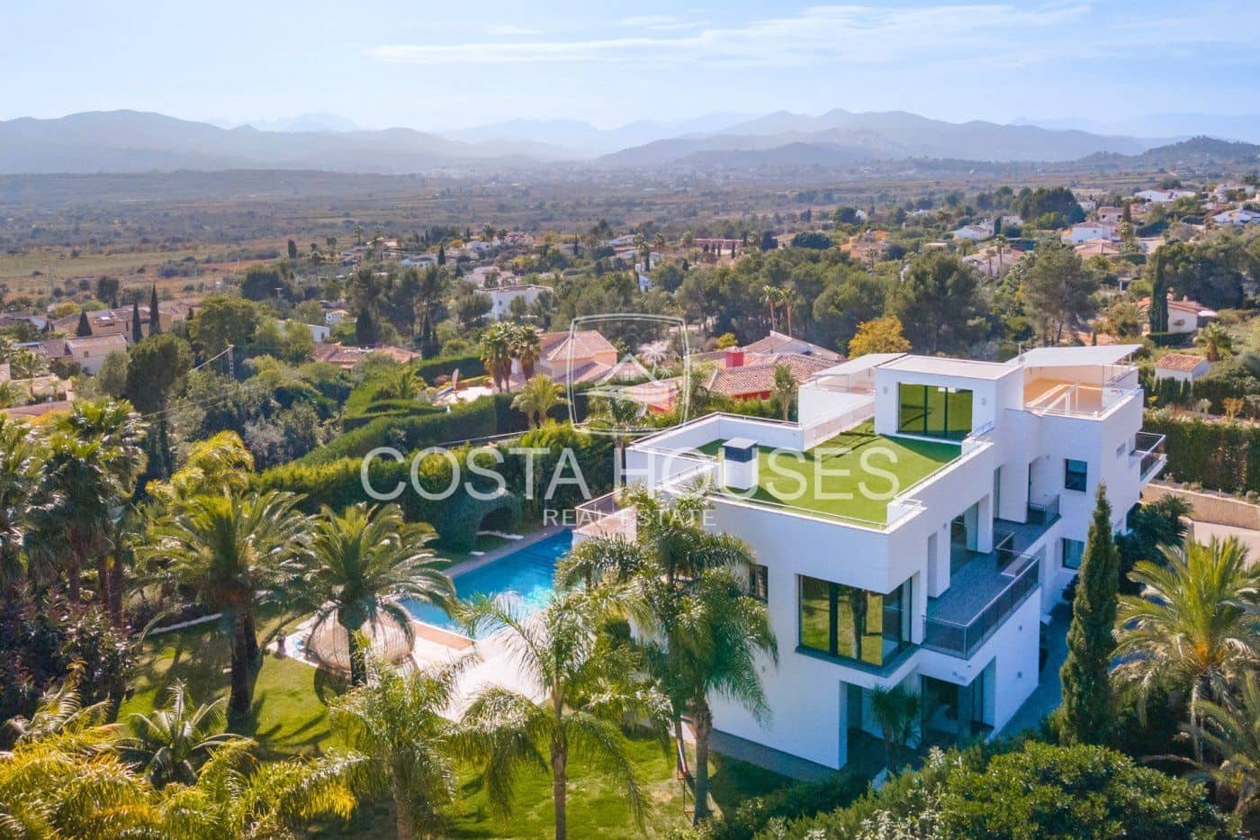 4 makuuhuone Huvila myytävänä paikassa Javea / Xabia mukana uima-altaan 
autotalli - 2 950 000 € (Ref: 8864039)