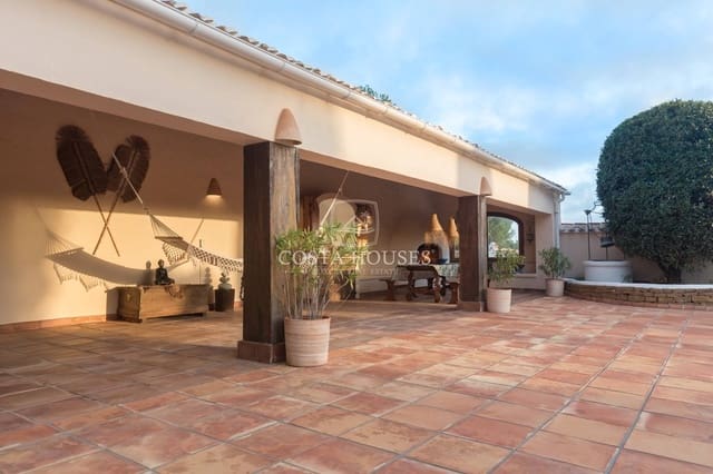 9 soverom Finca/Herregård til salgs i La Granadella  - Costa Nova, Javea / Xàbia med svømmebasseng garasje - € 2 950 000 (Ref: 8864040)