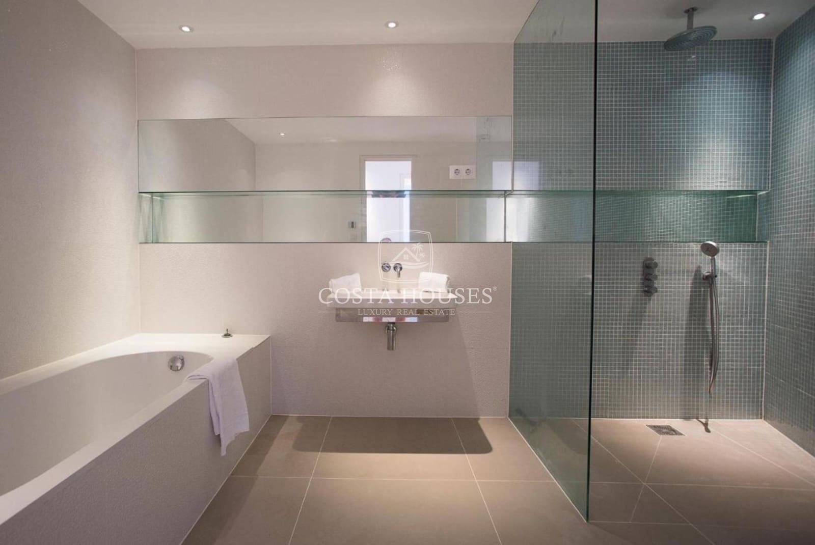 5 slaapkamer Villa te koop in Javea / Xabia met zwembad garage - € 2.950.000 (Ref: 8864042)