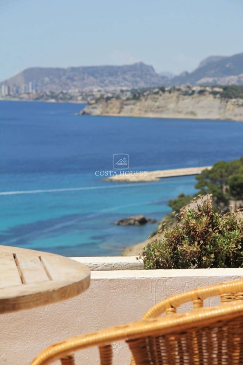 5 soverom Villa til salgs i Moraira med svømmebasseng garasje - € 2 750 000 (Ref: 8864045)