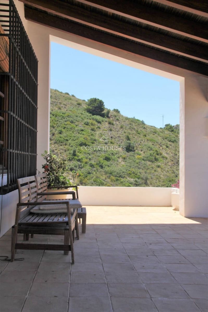 5 soverom Villa til salgs i Moraira med svømmebasseng garasje - € 2 750 000 (Ref: 8864045)