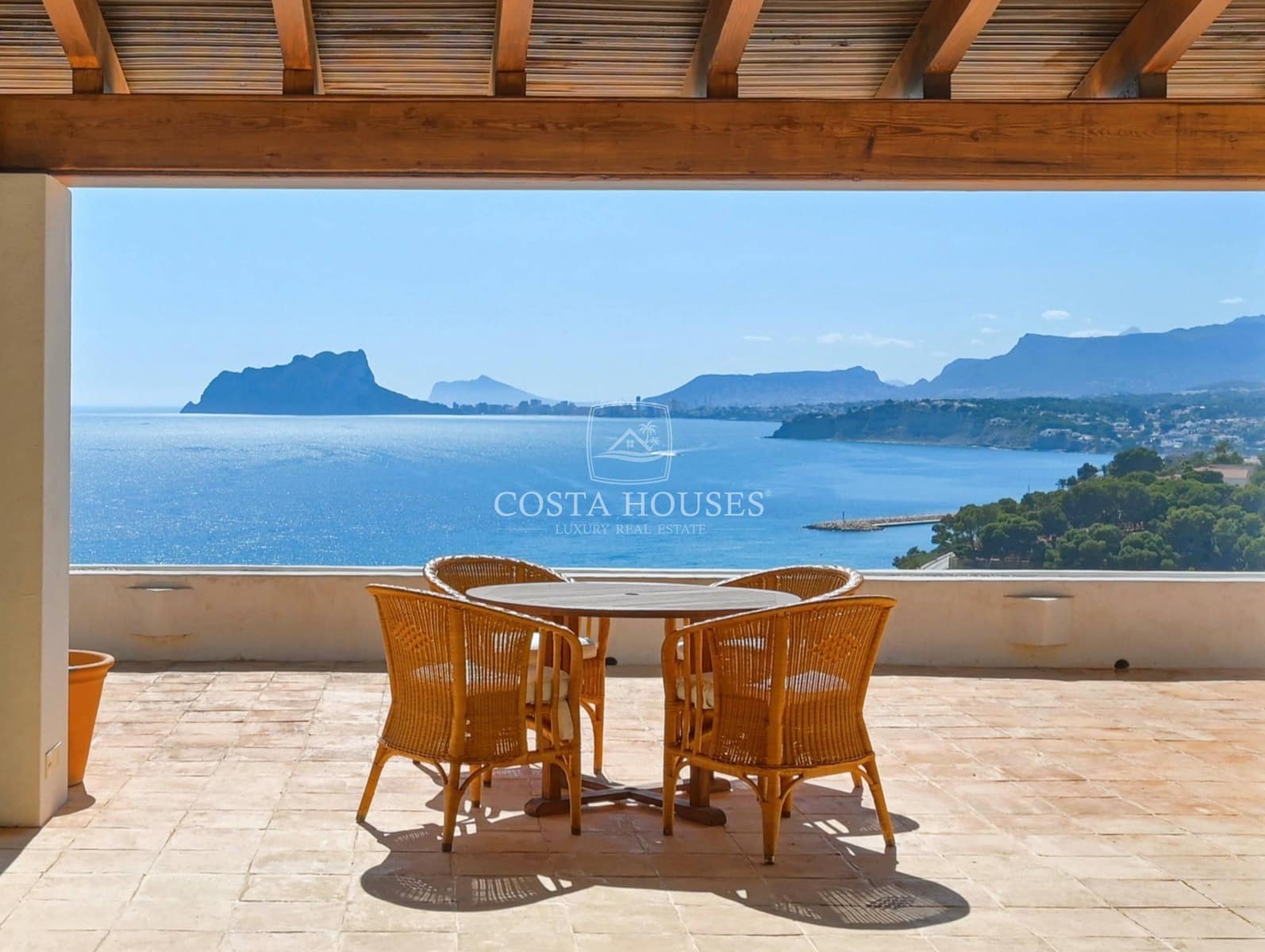 5 soverom Villa til salgs i Moraira med svømmebasseng garasje - € 2 750 000 (Ref: 8864045)