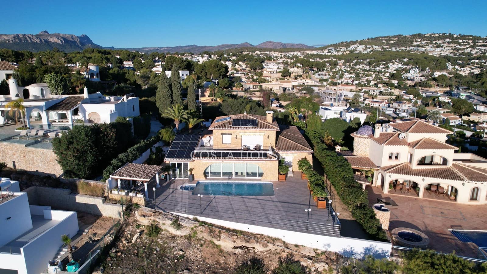 4 slaapkamer Villa te koop in Benissa met zwembad garage - € 2.650.346 (Ref: 8864048)