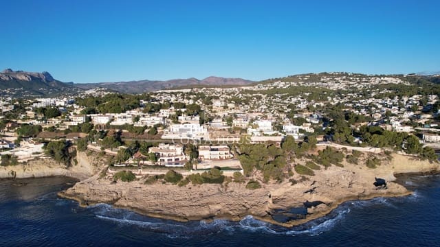 4 slaapkamer Villa te koop in Benissa met zwembad garage - € 2.650.346 (Ref: 8864048)