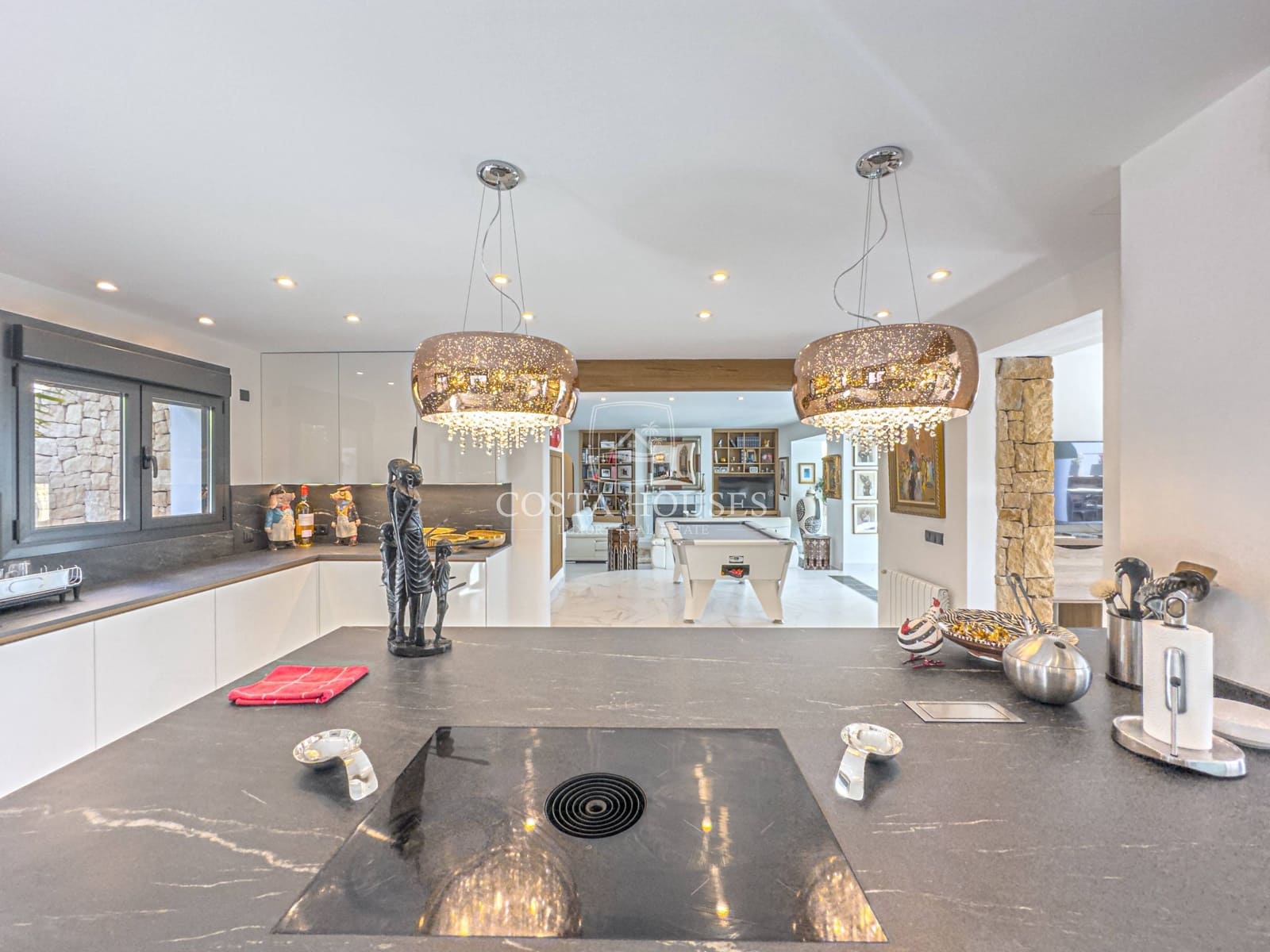 4 slaapkamer Villa te koop in Benissa met zwembad garage - € 2.650.346 (Ref: 8864048)