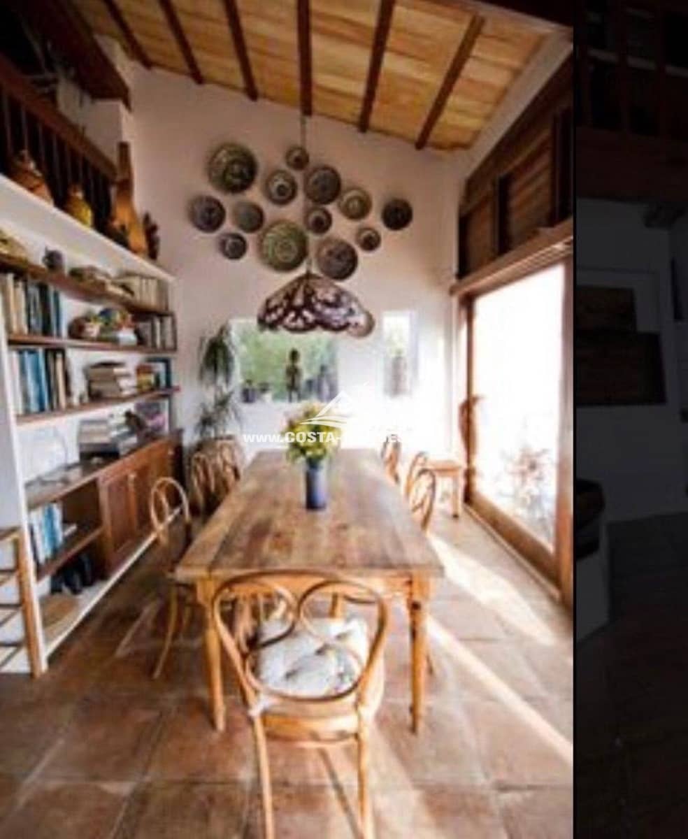 6 bedroom Villa for sale in Moraira with pool garage - € 3,250,000 (Ref: 8864050)