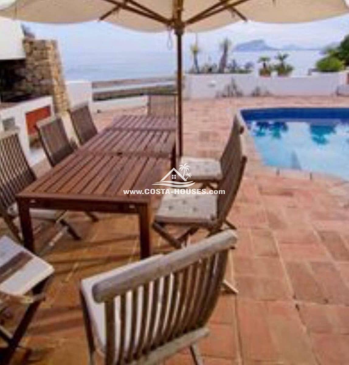 6 bedroom Villa for sale in Moraira with pool garage - € 3,250,000 (Ref: 8864050)