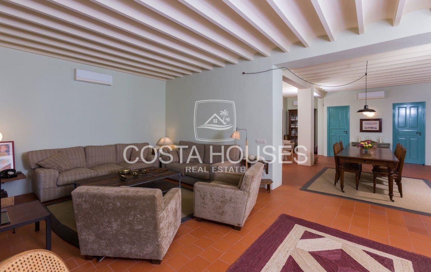 9 soverom Finca/Herregård til salgs i Denia med svømmebasseng garasje - € 3 290 000 (Ref: 8864052)