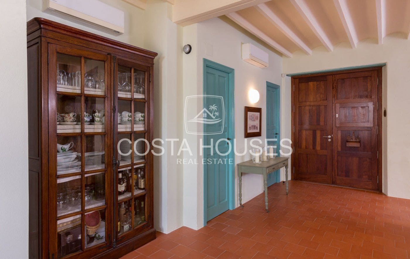 9 soverom Finca/Herregård til salgs i Denia med svømmebasseng garasje - € 3 290 000 (Ref: 8864052)