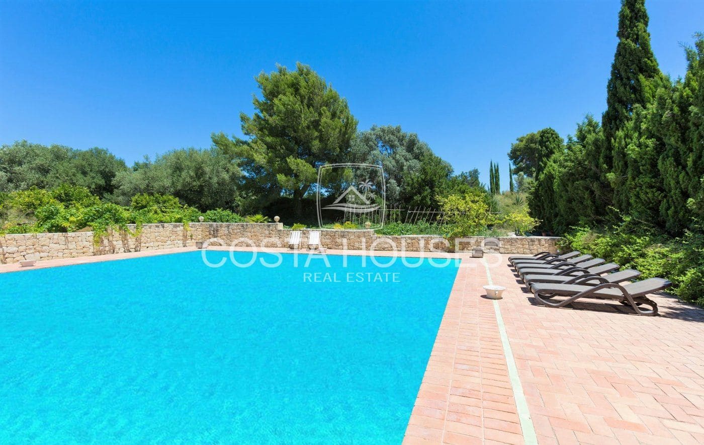 9 soverom Finca/Herregård til salgs i Denia med svømmebasseng garasje - € 3 290 000 (Ref: 8864052)