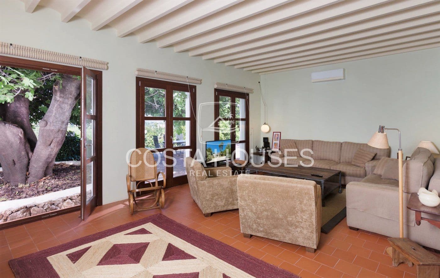 9 soverom Finca/Herregård til salgs i Denia med svømmebasseng garasje - € 3 290 000 (Ref: 8864052)