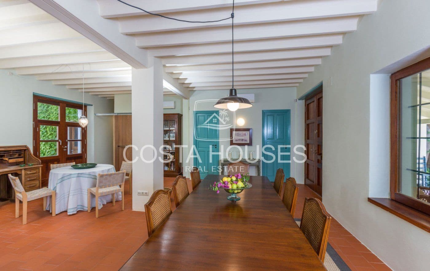 9 soverom Finca/Herregård til salgs i Denia med svømmebasseng garasje - € 3 290 000 (Ref: 8864052)