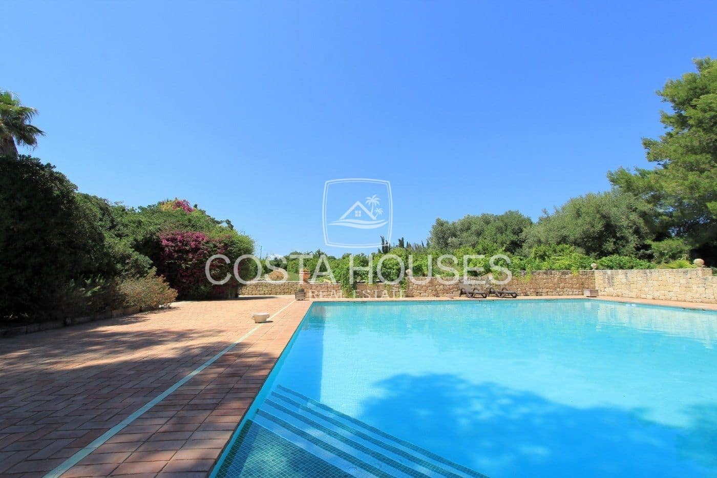 9 soverom Finca/Herregård til salgs i Denia med svømmebasseng garasje - € 3 290 000 (Ref: 8864052)