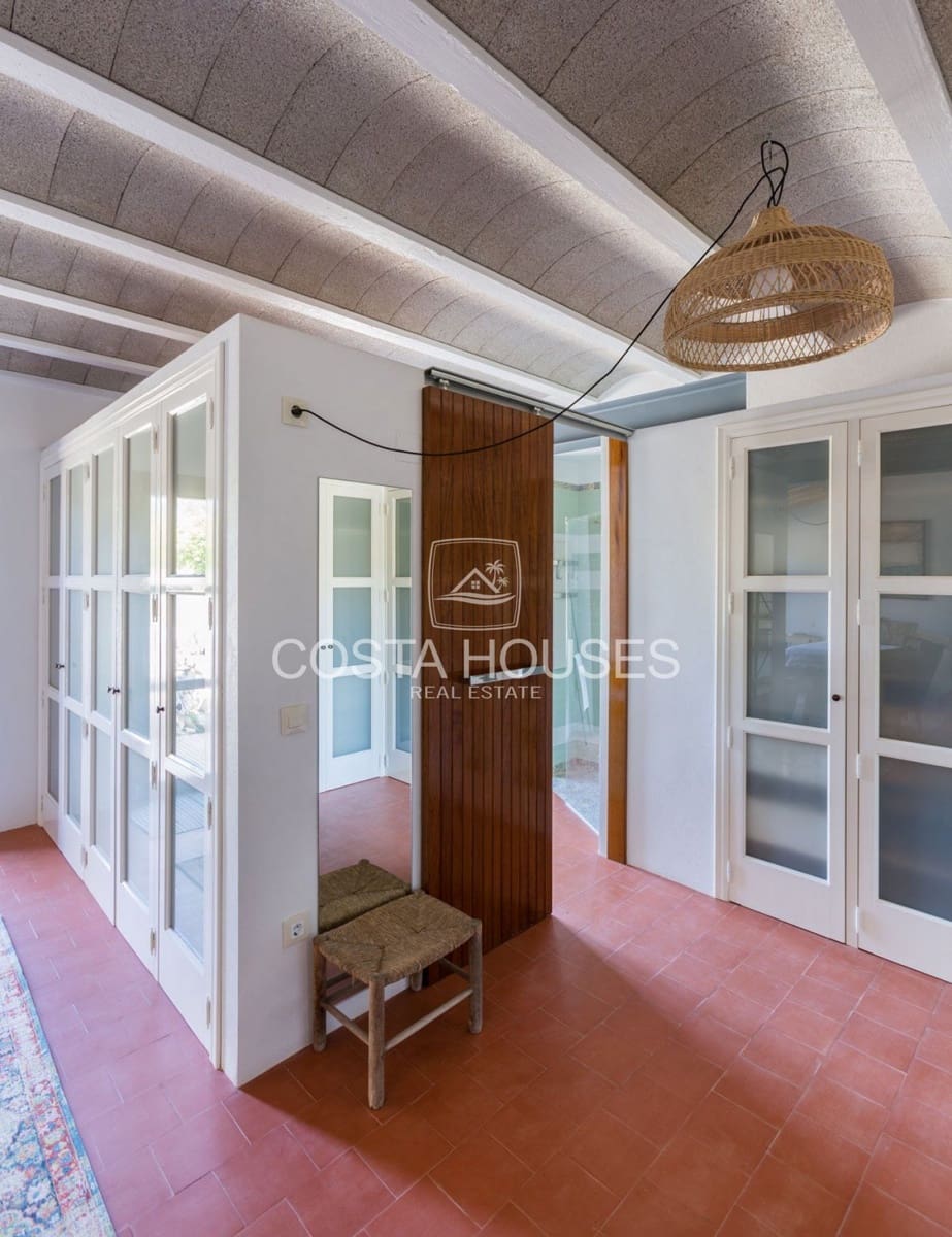 9 soverom Finca/Herregård til salgs i Denia med svømmebasseng garasje - € 3 290 000 (Ref: 8864052)