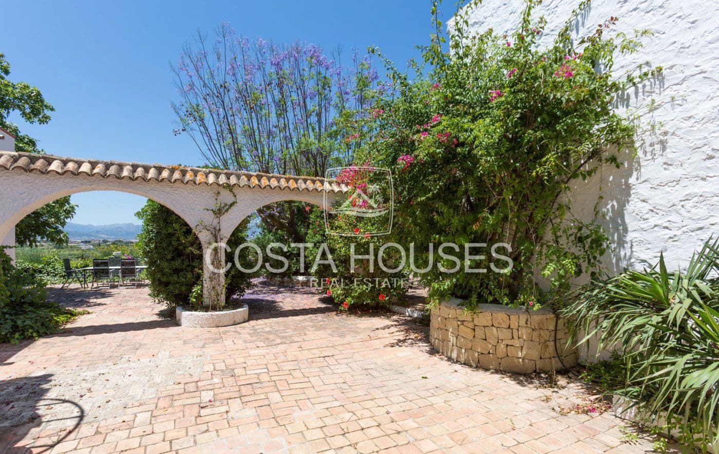 9 soverom Finca/Herregård til salgs i Denia med svømmebasseng garasje - € 3 290 000 (Ref: 8864052)