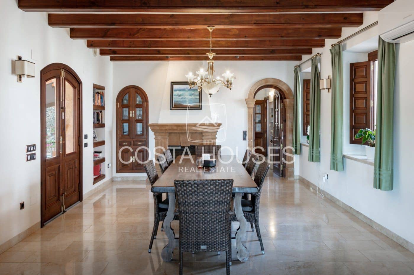 13 quarto Quinta/Casa Rural para venda em Los Cerezos com piscina garagem - 3 450 000 € (Ref: 8864054)