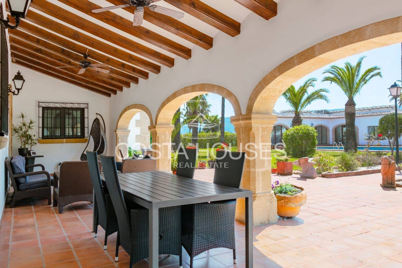 13 quarto Quinta/Casa Rural para venda em Los Cerezos com piscina garagem - 3 450 000 € (Ref: 8864054)